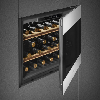 Встраиваемый винный шкаф Smeg CVI321X3