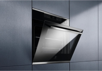 Духовой шкаф Electrolux OKC8P39WX