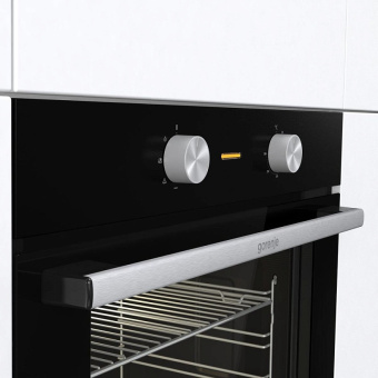 Духовой шкаф Gorenje BOX6712E02BK