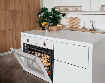 Духовой шкаф Delonghi CM 6 BS