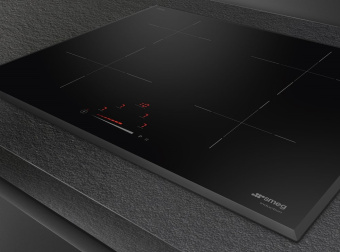 Варочная панель Smeg SI4642B