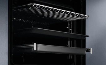 Духовой шкаф Electrolux OKC8P39WX