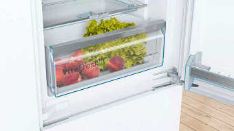 Встраиваемый холодильник Bosch KIS87AFE0