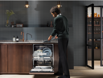 Встраиваемая посудомоечная машина Electrolux EEC987300W