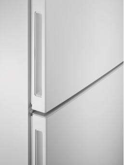 Холодильник Electrolux RNC7ME34W2
