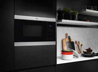 Встраиваемая микроволновая печь AEG MSB2547D-M