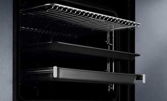 Духовой шкаф Electrolux EOF5C50BX