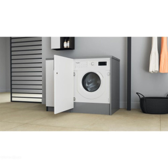 Встраиваемая стиральная машина Whirlpool BI WDWG 751482