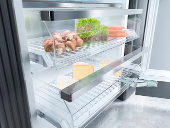 Встраиваемый холодильник Miele K2801Vi