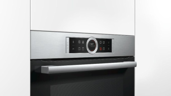 Духовой шкаф Bosch HBG632BS1
