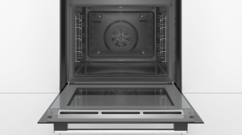 Духовой шкаф Bosch HBG 579BS0