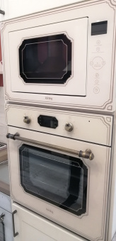 Встраиваемая микроволновая печь Korting KMI 825 RGB