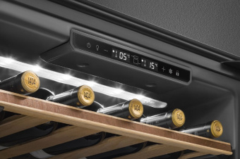 Встраиваемый винный шкаф Smeg CVI129G