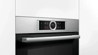 Духовой шкаф Bosch HBG672BS1