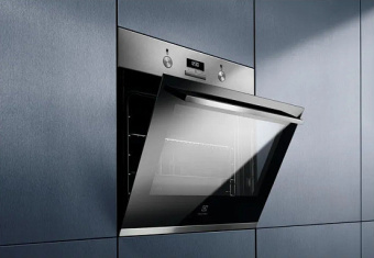 Духовой шкаф Electrolux KOF3C70X