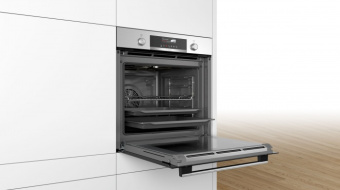 Духовой шкаф Bosch HBG 579BS0