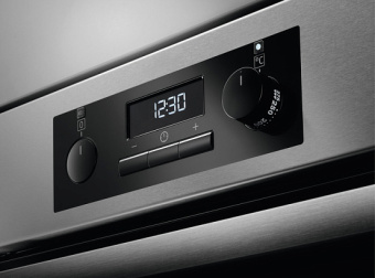 Духовой шкаф AEG BEB351010M