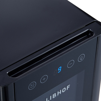 Винный шкаф Libhof Amateur AX-6 Black