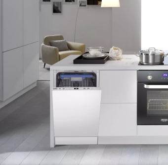 Встраиваемая посудомоечная машина DeLonghi DDW 06S Granate platinum
