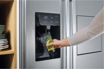 Холодильник Gorenje NRS9182VXB1