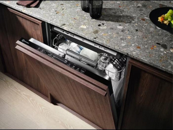 Встраиваемая посудомоечная машина Electrolux KECA7305L