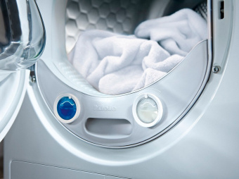 Сушильная машина Miele TEF775WP