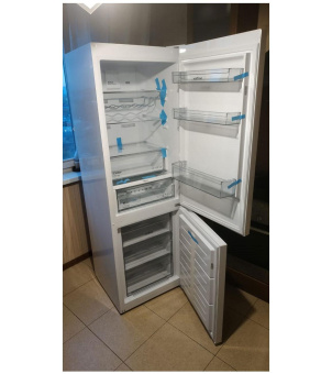 Холодильник Vestfrost VW18NFE00W