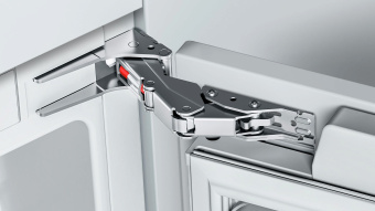 Встраиваемый холодильник Bosch KIN86HD20R