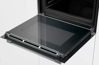 Духовой шкаф Bosch HBG672BS1