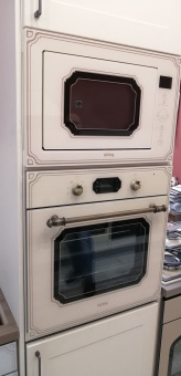 Встраиваемая микроволновая печь Korting KMI 825 RGB
