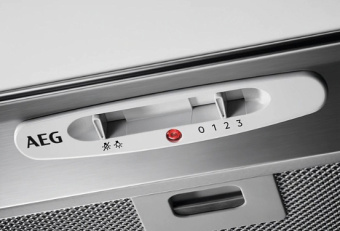 Встраиваемая вытяжка AEG DGB1522S
