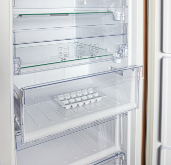 Морозильная камера Beko FNKR5290T21SB