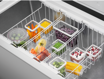 Морозильный ларь Electrolux LCB3LF38W0