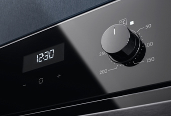 Духовой шкаф Electrolux EZF5C50Z