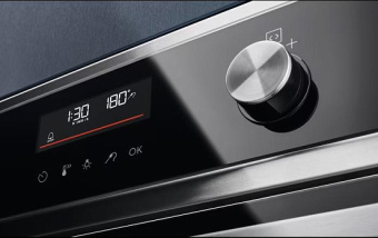 Духовой шкаф Electrolux EOC6P77X