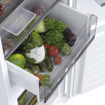 Встраиваемый холодильник Haier HBW5518ERU