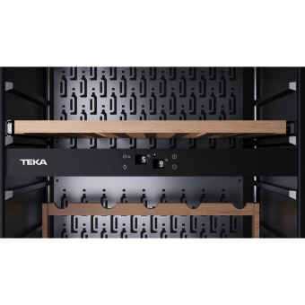 Встраиваемый винный шкаф Teka RVI 30097 BLACK GLASS