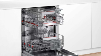 Встраиваемая посудомоечная машина Bosch SMV6ZDX49E