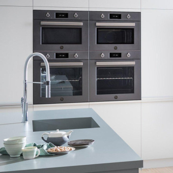 Духовой шкаф с паром Bertazzoni Professional F457PROVTN черный