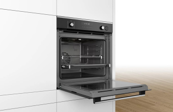 Духовой шкаф Bosch HRG2382S1