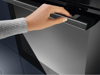 Духовой шкаф Electrolux EOE5C71Z