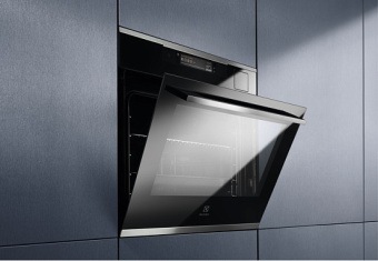 Духовой шкаф Electrolux OKA9S31WX