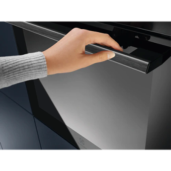 Духовой шкаф Electrolux OED5H70BZ