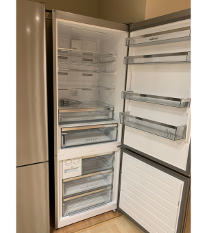 Холодильник Vestfrost VF 492 GLM