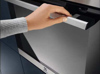 Духовой шкаф Electrolux EOD3H70X