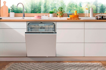 Встраиваемая посудомоечная машина Gorenje GV693C61AD