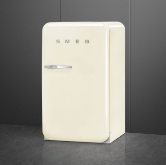 Холодильник Smeg FAB10RCR5