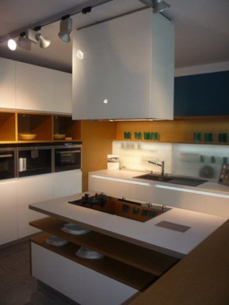 Вытяжка Falmec Design+ LAGUNA isola 60 inox vetro bianco (800)