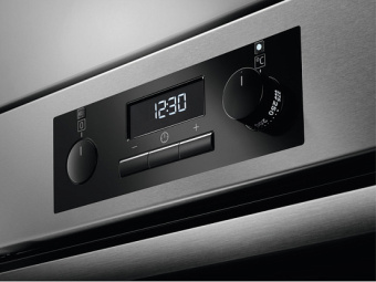 Духовой шкаф AEG BEB331010M