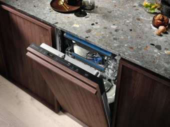 Встраиваемая посудомоечная машина Electrolux EEM43200L